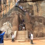 sigiriya - how to get there - Featured Image