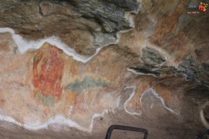 sigiriya - how to get there-Lion Rock Cave Paintings - 9