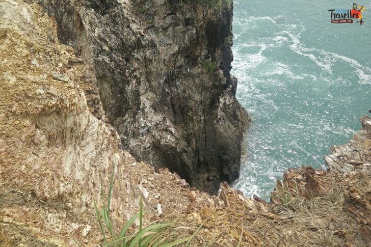 Things to do on Koh Lanta - Cliff View from Mu Ko National Marine Park